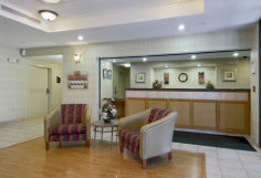 Red Roof Inn Phoenix Airport 04.[1]